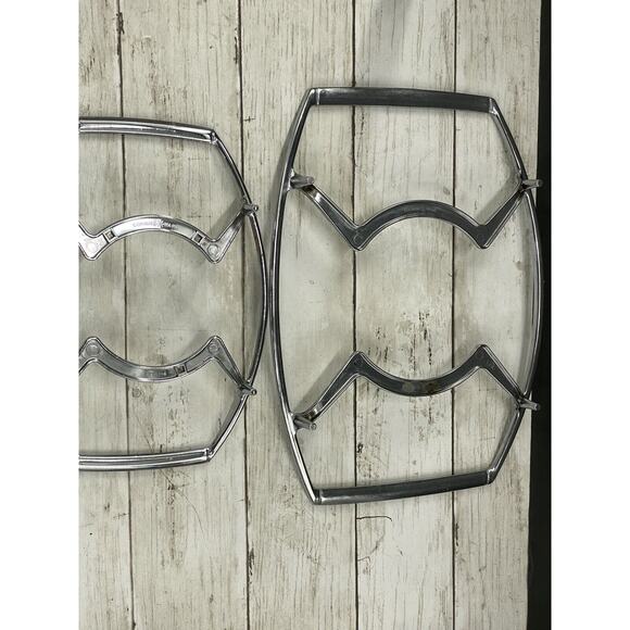 Vintage Corning Ware Pyrex Saucepan Casserole Cradle Trivets 13 & 10" SET OF 2 - Picture 6 of 11